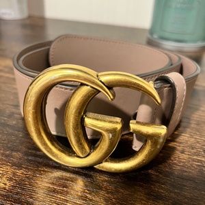 Large buckle Gucci belt
